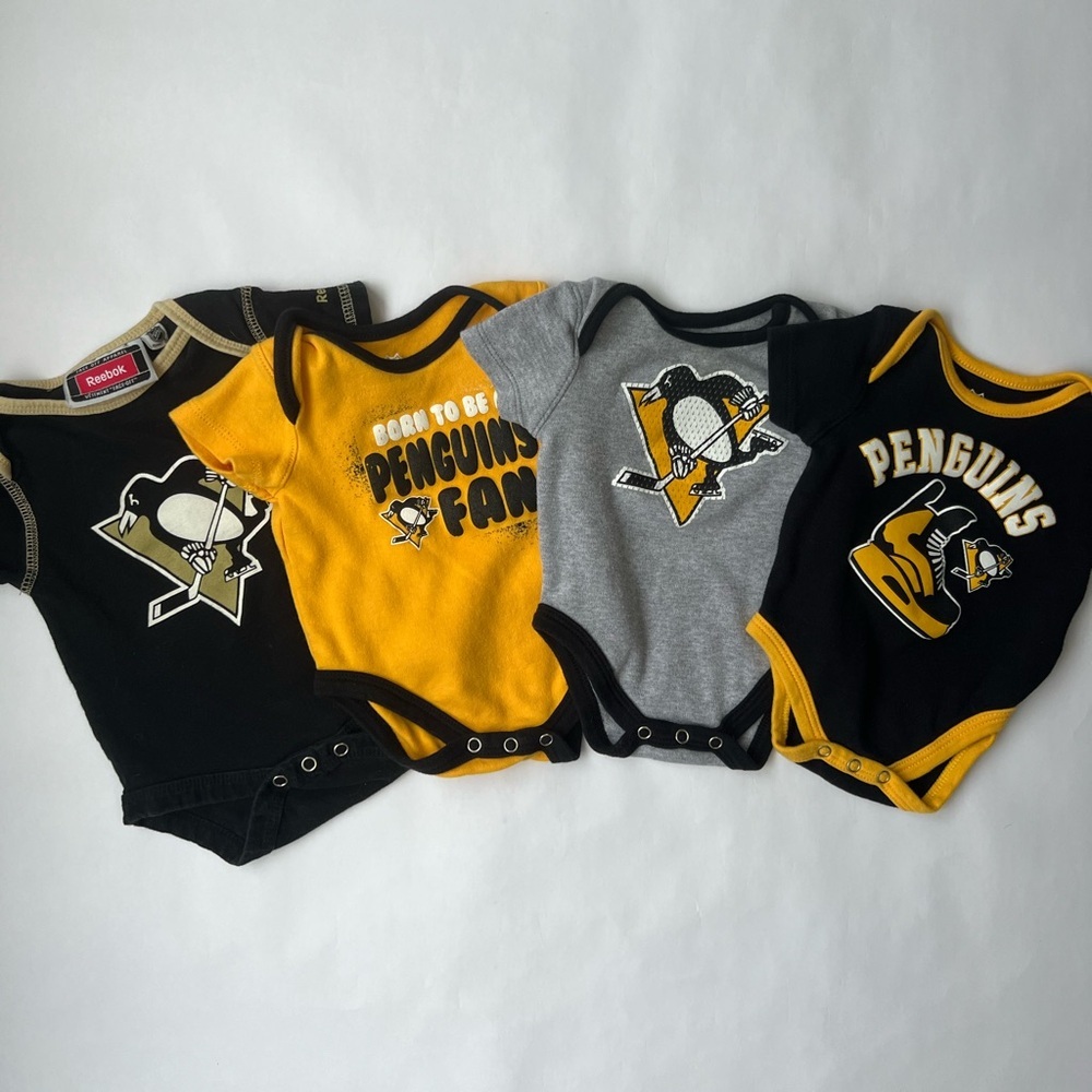 Pittsburgh Penguins Onesie Bundle Size 0-3mo
